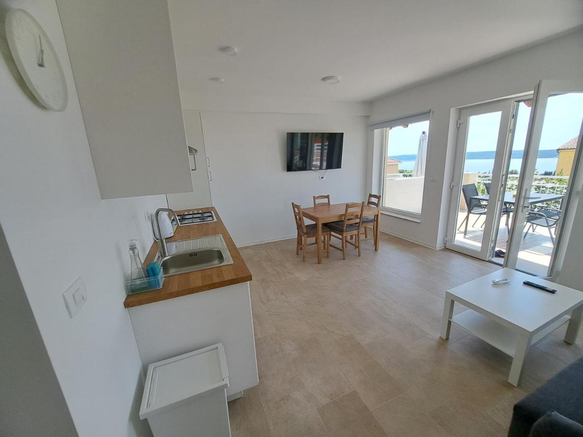 Apartments Pronavtik بيران المظهر الخارجي الصورة