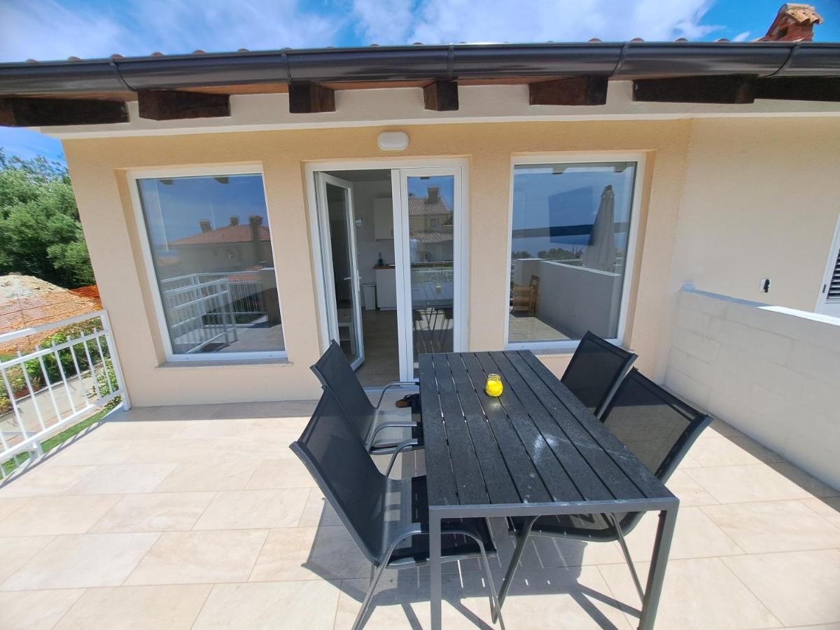 Apartments Pronavtik بيران المظهر الخارجي الصورة