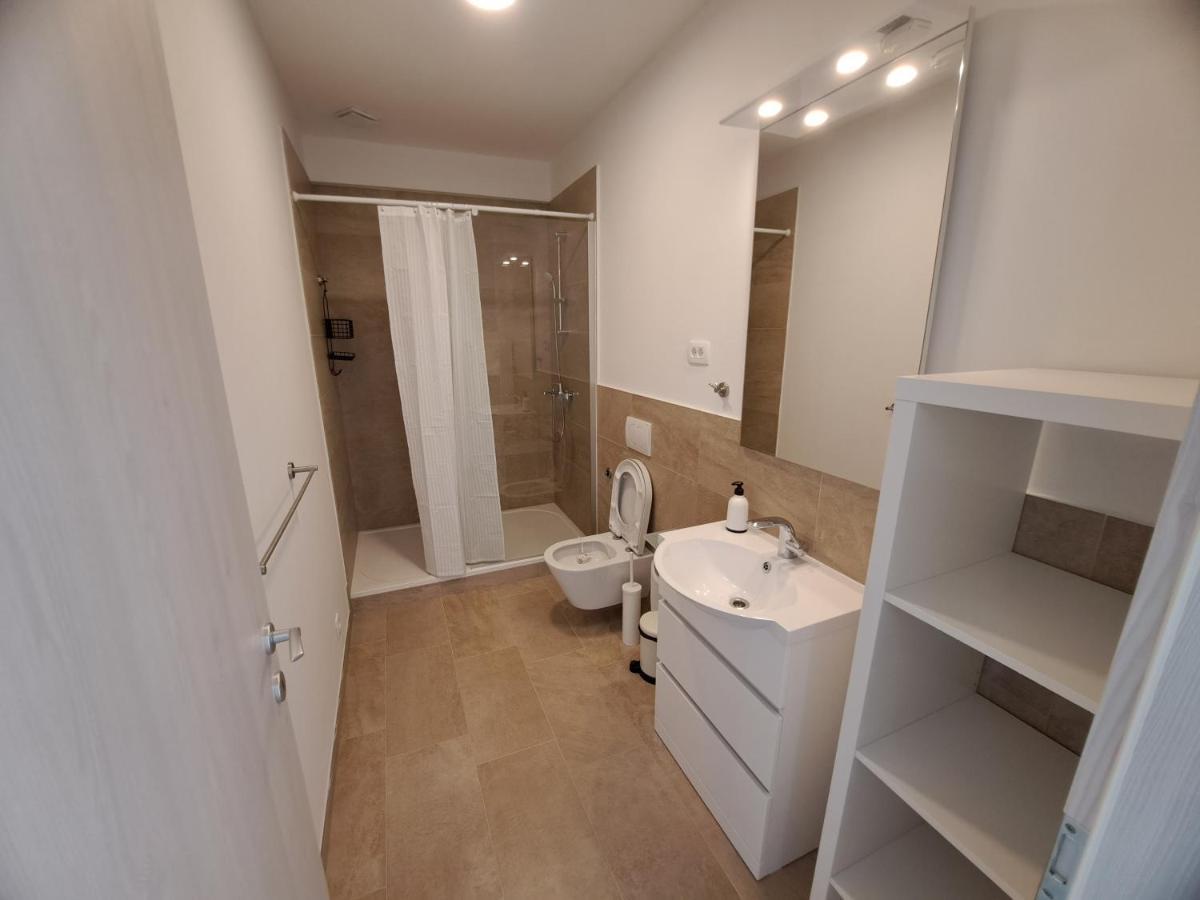 Apartments Pronavtik بيران المظهر الخارجي الصورة