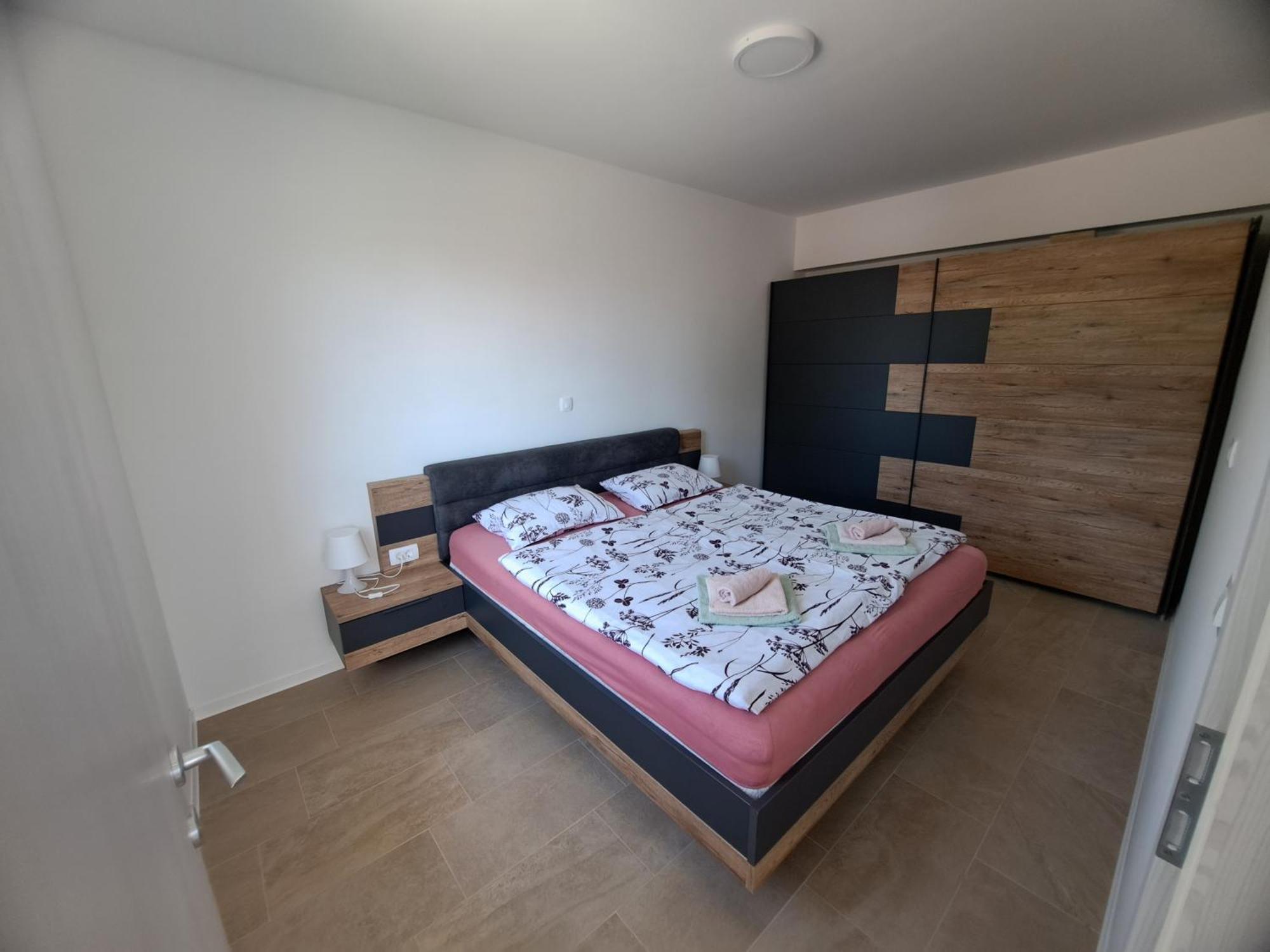 Apartments Pronavtik بيران المظهر الخارجي الصورة