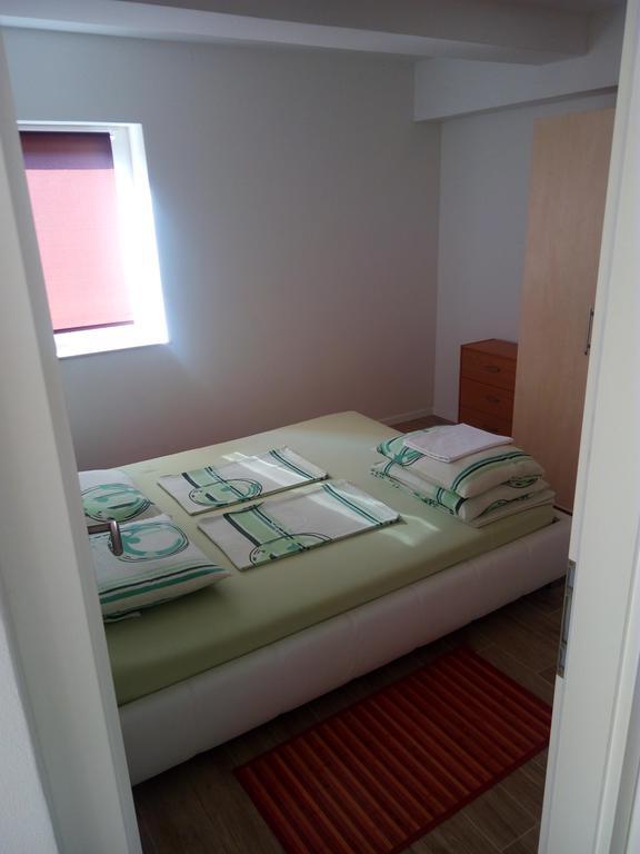 Apartments Pronavtik بيران المظهر الخارجي الصورة