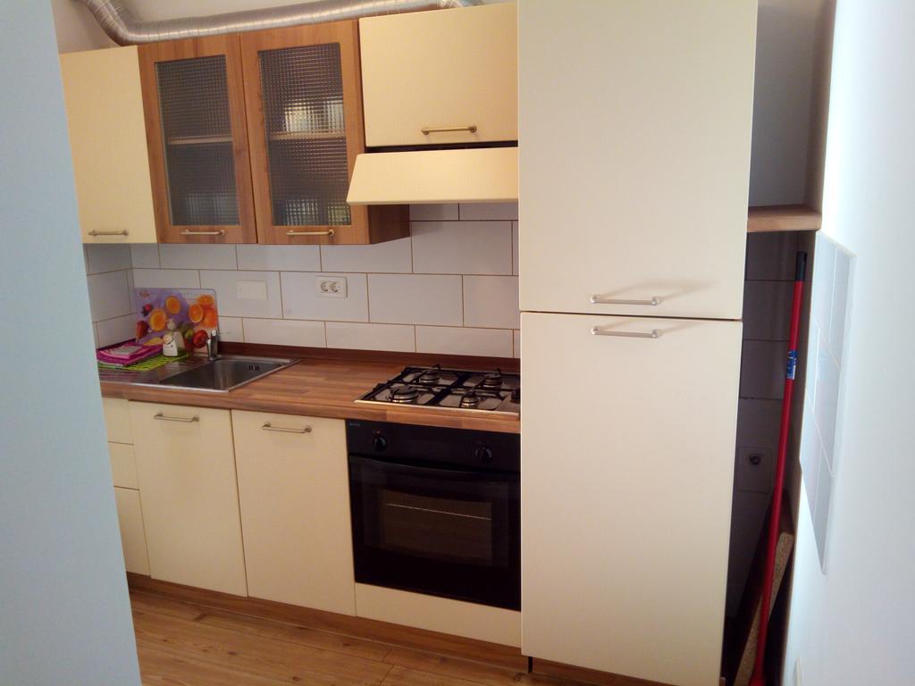 Apartments Pronavtik بيران المظهر الخارجي الصورة